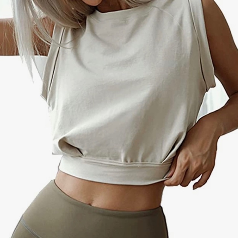 NEW Arrive Guide Cropped Athleisure Tank Top in White